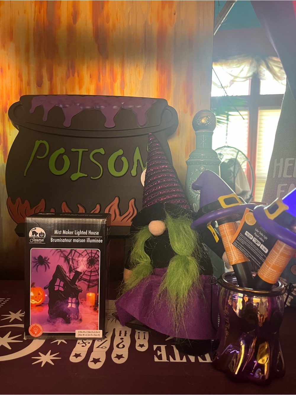 5-Pc Halloween Decor Bundle - Mist Maker Sign Stakes Gnome Jar NWT